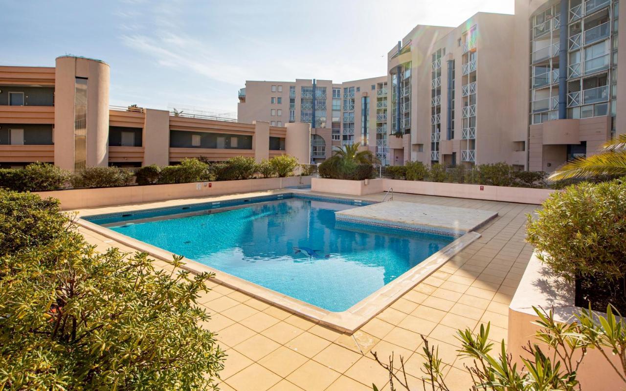 Appartement T3 Traversant Residence Standing Garage Et Piscine Exterieure Gratuits Sète Zewnętrze zdjęcie